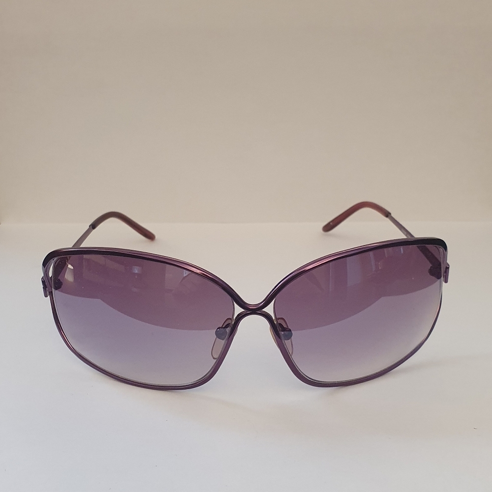 Rare Like-New Guess Butterfly Sunglasses - Picture 6 of 16